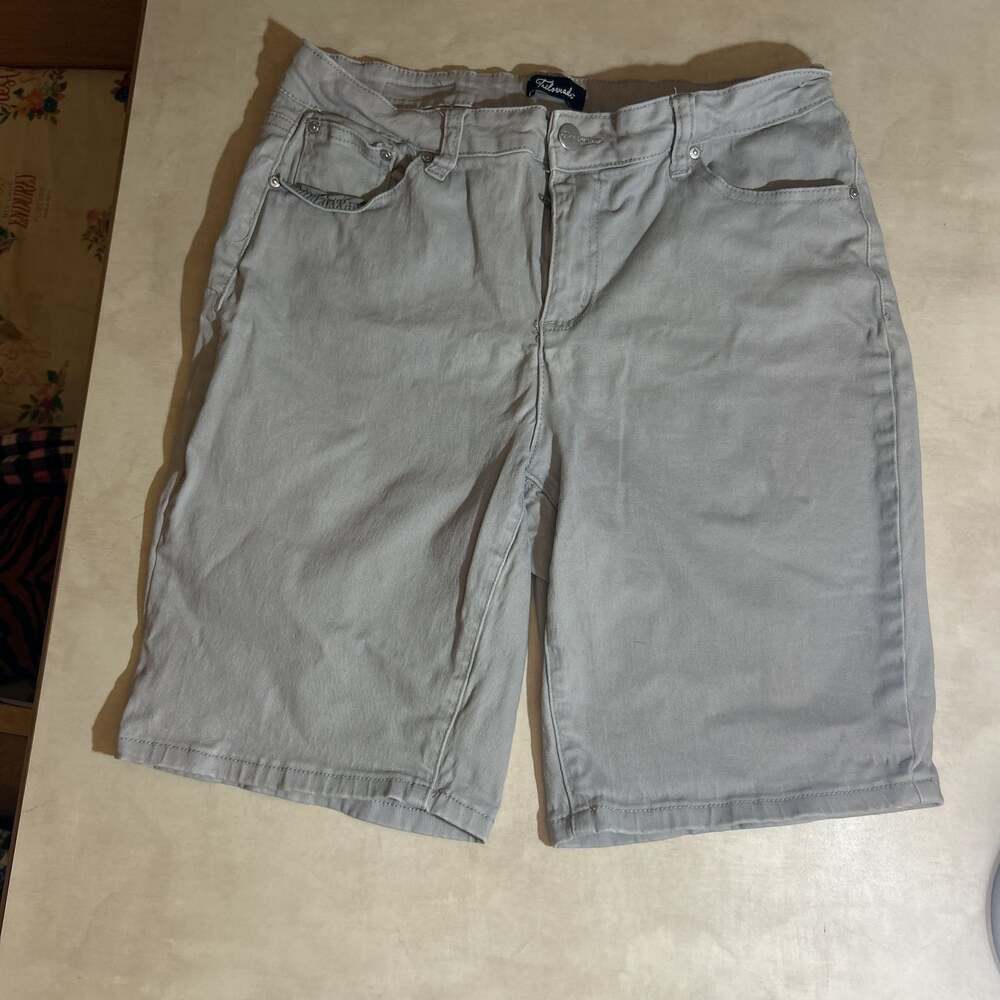 Tailormade 5 Pocket Solid Bermuda Shorts - Petite 12